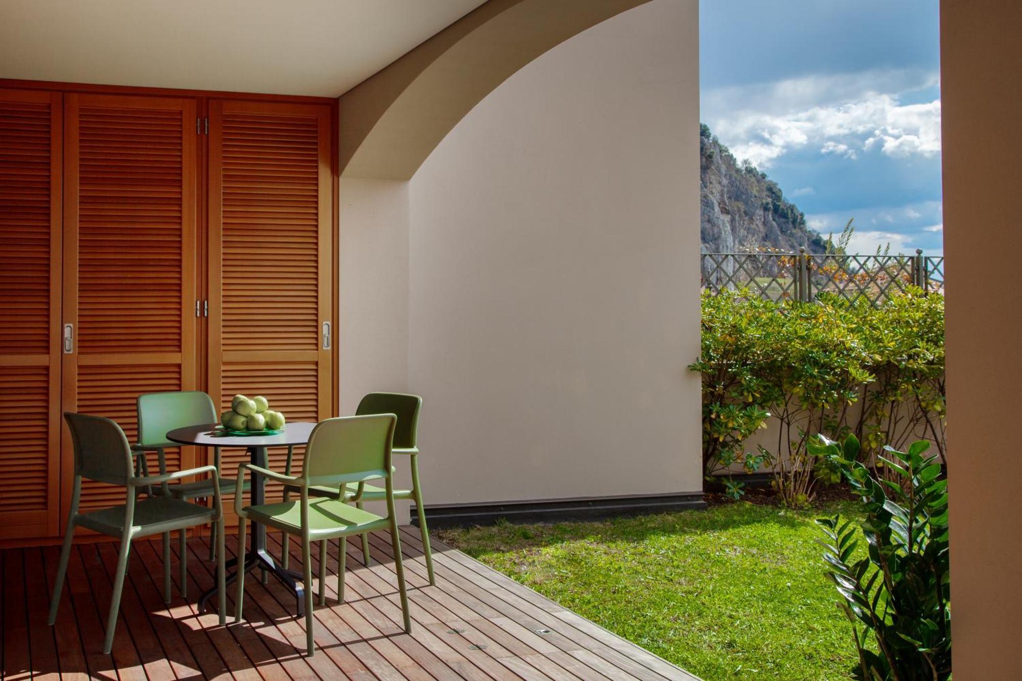 Portopiccolo Apartments Систияна Екстериор снимка